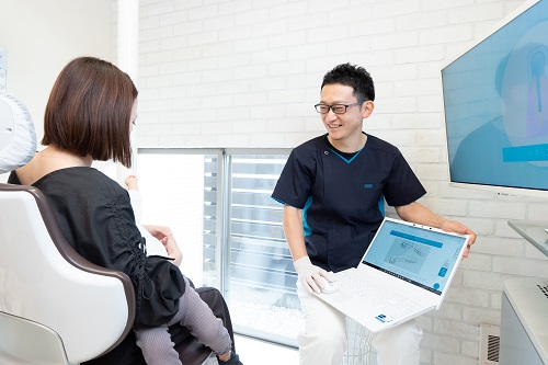 しっかりと説明をしてから治療に入ります